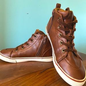Cat & Jack boys brown lace up boots